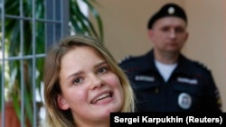 Одна из участниц Pussy Riot Вероника Никульшина в суде, 16 июля 2018 года