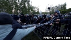 Протесты против строительства храма в Екатеринбурге