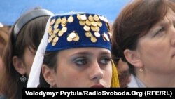 Кримськотатарська школярка