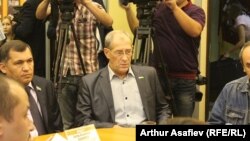 Руководитель башкирского отделения партии "Яблоко" Сергей Наумкин на церемонии подписания соглашения "За честные выборы"