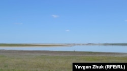 «Чистая» часть озера Красное