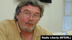 Андрей Константинов