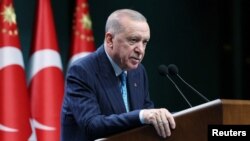 Спілкуючись із журналістами, Реджеп Теїп Ердоган згадав про останню зустріч делегацій двох країн у Стамбулі