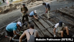 Кадр из фильма "Новгородцы" Юлии Вишневецкой и Максима Пахомова