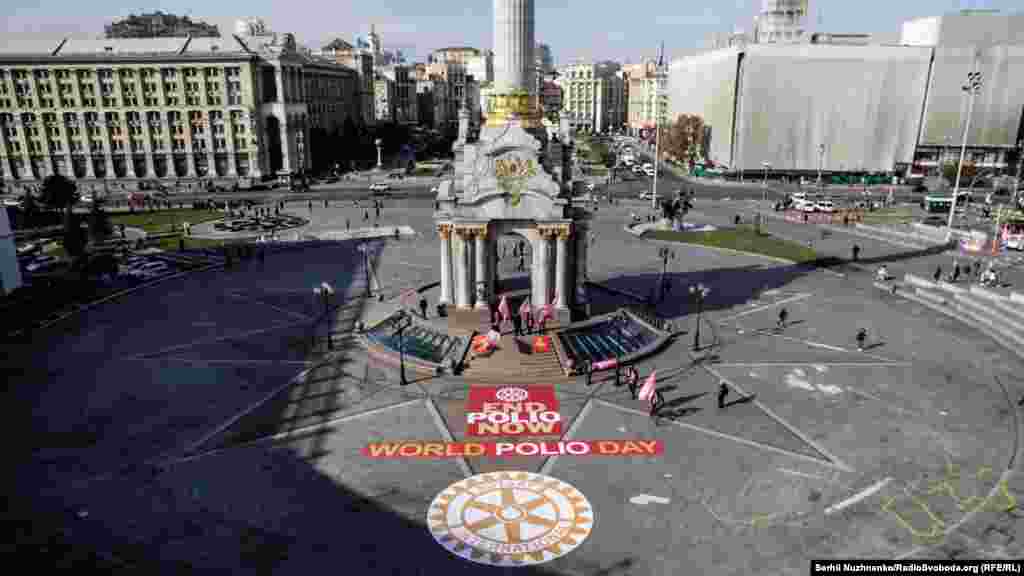 Україна є однією із 13 країн з «червоного» переліку, які мають високий ризик спалаху поліомієліту. Іншими є Ємен, Центральноафриканська Республіка, Уганда, Сирія, Ліван, Йорданія, Південний Судан, Судан, Ірак, Малі, Джибуті та Еритрея