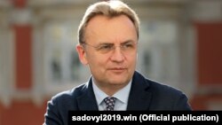 Своїм завданням на сьогодні він бачить роботу «на рівні держави»