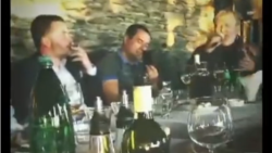 Ministar i doktori slave rođendan u jeku pandemije: Jesmo li svi isti? Ministar i doktori slave rođendan u jeku pandemije: Jesmo li svi isti?