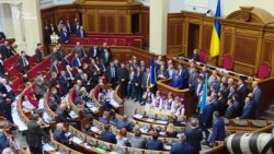 «Коли ми повернемося»: кримськотатарські діти у Верховній Раді зачитали вірш (відео) «Коли ми повернемося»: кримськотатарські діти у Верховній Раді зачитали вірш (відео)