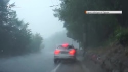 На Крым обрушились ливни с грозами (видео) На Крым обрушились ливни с грозами (видео)