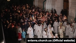 Празднование Пасхи в Святогорской лавре