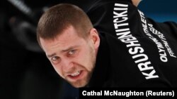 Російський керлінгіст Олександр Крушельницький