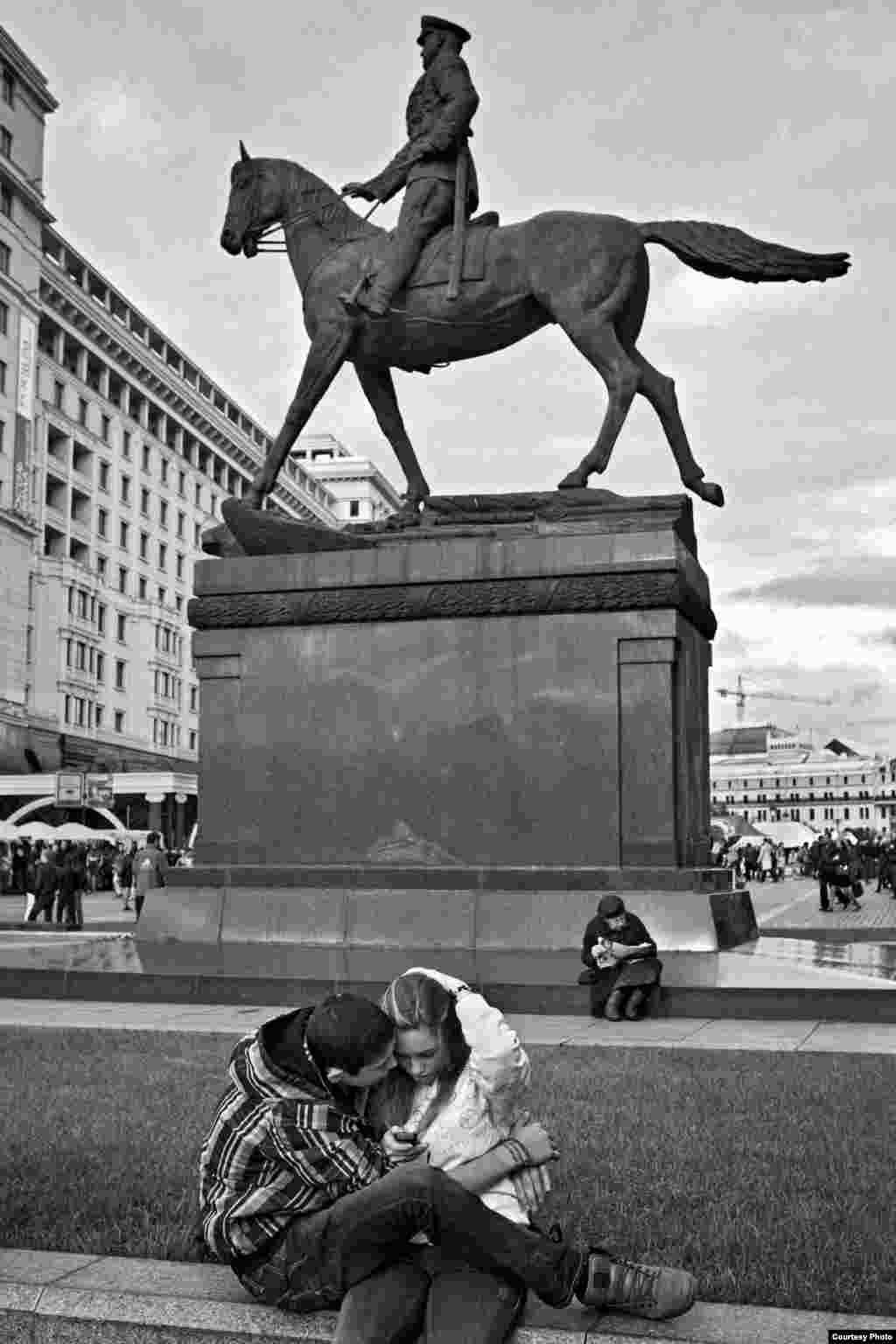 Памятник маршалу Жукову. Москва. 2012 год  