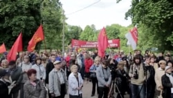 Пушкину не нужен спутник Пушкину не нужен спутник