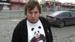 «Яка мені користь від QR-коду, я в Європу не літаю». Чим вакцинуються жителі Донецька? (відео) «Яка мені користь від QR-коду, я в Європу не літаю». Чим вакцинуються жителі Донецька? (відео)