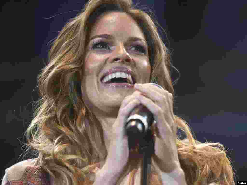 U.S. actress Hilary Swank attended Kadyrov's birthday bash.