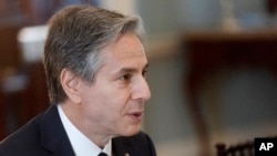 «Разом ми допоможемо народу України захистити та відбудувати їхню країну», повідомив Ентоні Блінкен