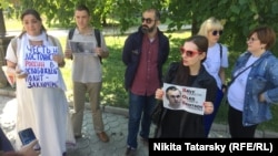 Пикеты в поддержку Олега Сенцова в Москве, 2 июня 2018 года