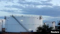 Plinski spremnik (fotoarhiv)