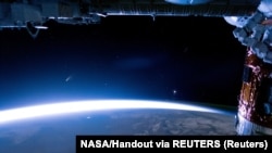 Ще влітку глава «Роскосмосу» Юрій Борисов казав, що Росія залишить МКС «після 2024 року» і працюватиме над побудовою своєї космічної станції