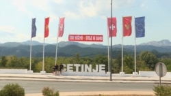 Cetinjani o ustoličenju koje dijeli Crnu Goru Cetinjani o ustoličenju koje dijeli Crnu Goru