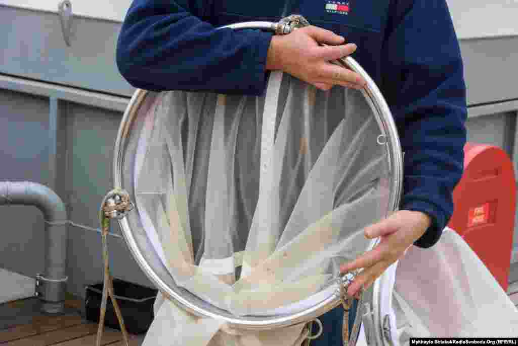 Сіть Джеді використовується для вилову крилю – на неї можна встановлювати сіть із різним діаметром отворів для відбору потрібних організмів