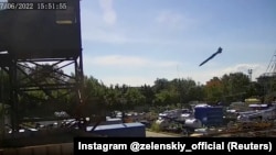 Влучання російської ракети в торговпельний центр «Амстор», Кременчук, Полтавська область, 27 червня 2022 року