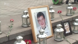 В Москве почтили память жертв теракта на Дубровке В Москве почтили память жертв теракта на Дубровке