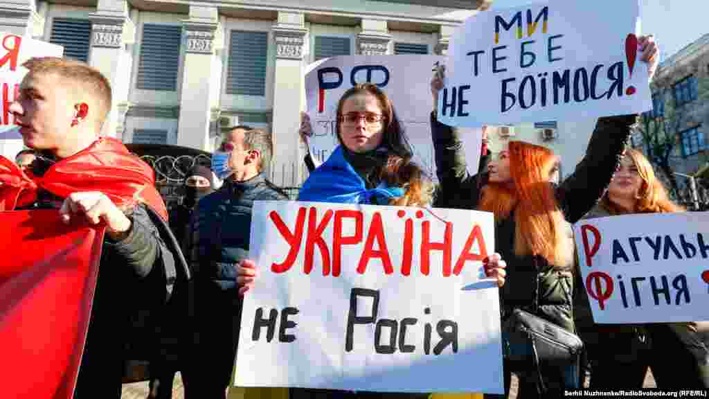 ...Проте її можна використати для того, аби «повідомити РФ – українці будуть захищатися»