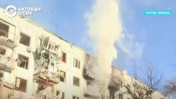 Россия обстреляла жилой дом в Чугуеве Харьковской области: видео последствий Россия обстреляла жилой дом в Чугуеве Харьковской области: видео последствий