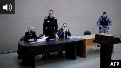 Олексій Навальний на одному з попередніх засідань суду