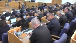 Кодекси нави андоз қабул шуд. Кӣ фоида ва кӣ зиён мебинад? Кодекси нави андоз қабул шуд. Кӣ фоида ва кӣ зиён мебинад?