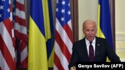 Джо Байден під час візиту до України наприкінці своєї каденції віцепрезидента, 16 січня 2017 року