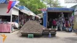 В Симферополе торговцы не хотят уходить со своих мест В Симферополе торговцы не хотят уходить со своих мест