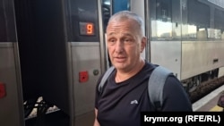 Журналіст проєкту Радіо Свобода – Крим.Реалії розповів про тортури, яких зазнав після затримання російськими силовиками в окупованому Криму