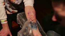 Леся Украинка, Кобзарь и Мэрилин Монро - в Полтаве состоялся первый тату-фестиваль (видео) Леся Украинка, Кобзарь и Мэрилин Монро - в Полтаве состоялся первый тату-фестиваль (видео)