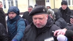 Турчинов прокоментував погрози Росії щодо проведення навчань Україною поруч із Кримом Турчинов прокоментував погрози Росії щодо проведення навчань Україною поруч із Кримом