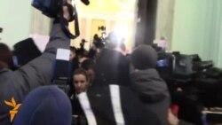 Судовий виконавець Лариса Сабодан оприлюднює ухвалу суду на забезпечення рішення звільнити КМДА Судовий виконавець Лариса Сабодан оприлюднює ухвалу суду на забезпечення рішення звільнити КМДА