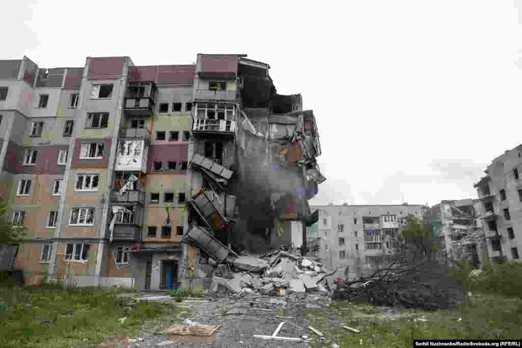 За даними мапи DeepState, Часів Яр під окупацією російських військ перебуває лише частково. На фото – мікрорайон «Канал», який вони захопили у липні 2024 року. Бої за місто розпочалися після окупації Бахмуту у травні 2023-го, і тривають досі