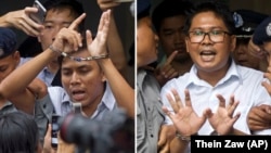 Сое Оо (слева) и Ва Лон в суде Мьянмы, 3 сентября 2018 года