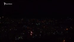 Новый год в Крыму: как в Ялте запускали праздничные фейерверки (видео) Новый год в Крыму: как в Ялте запускали праздничные фейерверки (видео)