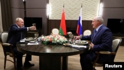 Володимир Путін та Олександр Лукашенко у Сочі