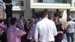 Protest advokata u Beogradu: Nećemo da budemo glineni golubovi Protest advokata u Beogradu: Nećemo da budemo glineni golubovi