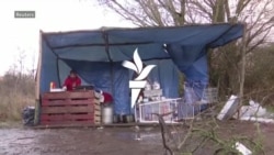 برېتانیا ته په لار یوه کډوال چوپال ریسټوران خلاص کړی برېتانیا ته په لار یوه کډوال چوپال ریسټوران خلاص کړی