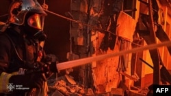 «До ліквідації наслідків залучені понад 100 рятувальників та 34 одиниці техніки ДСНС, серед якої робототехніка» (фото архівне)