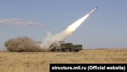 Российские военные регулярно отрабатывают в Крыму ракетные удары в рамках учений