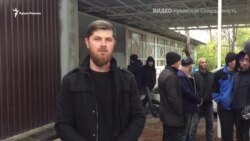 В Старом Крыму прошел обыск у активиста Исмета Меметова (видео) В Старом Крыму прошел обыск у активиста Исмета Меметова (видео)