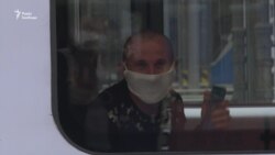 Українців евакуюють з Чехії – відео Українців евакуюють з Чехії – відео