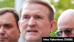 Один из лидеров запрещённой в Украине партии "Оппозиционная платформа - За жизнь", кум Владимира Путина Виктор Медведчук