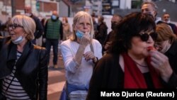 Protest u Beogradu u vreme policijskog sata, zbog verbalnog nasilja prema jednom od čelnika opozicije Draganu Đilasu, 4. maj 2020.