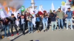 Видео момента взрыва в Анкаре. 86 погибших и более 180 раненых (видео) Видео момента взрыва в Анкаре. 86 погибших и более 180 раненых (видео)
